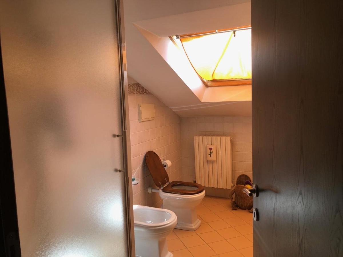 Ferienwohnung Un Tetto Per 2 SantʼElpidio a Mare Exterior foto